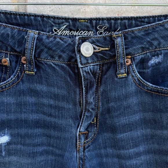 American Eagle Distressed Jean Shorts - Picture 3 of 10